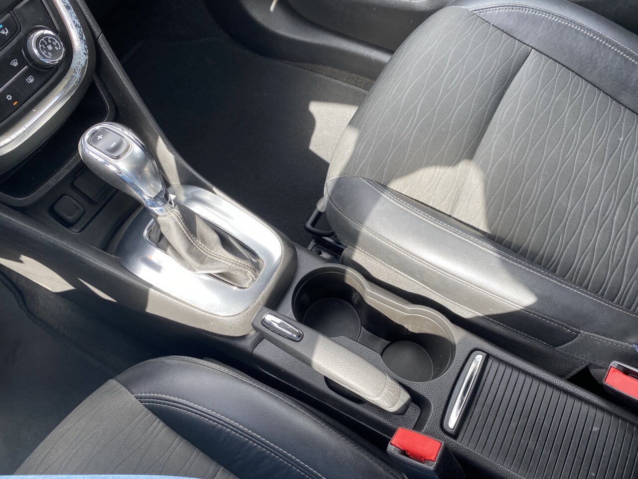 Used 2016 Buick Encore FWD image 30