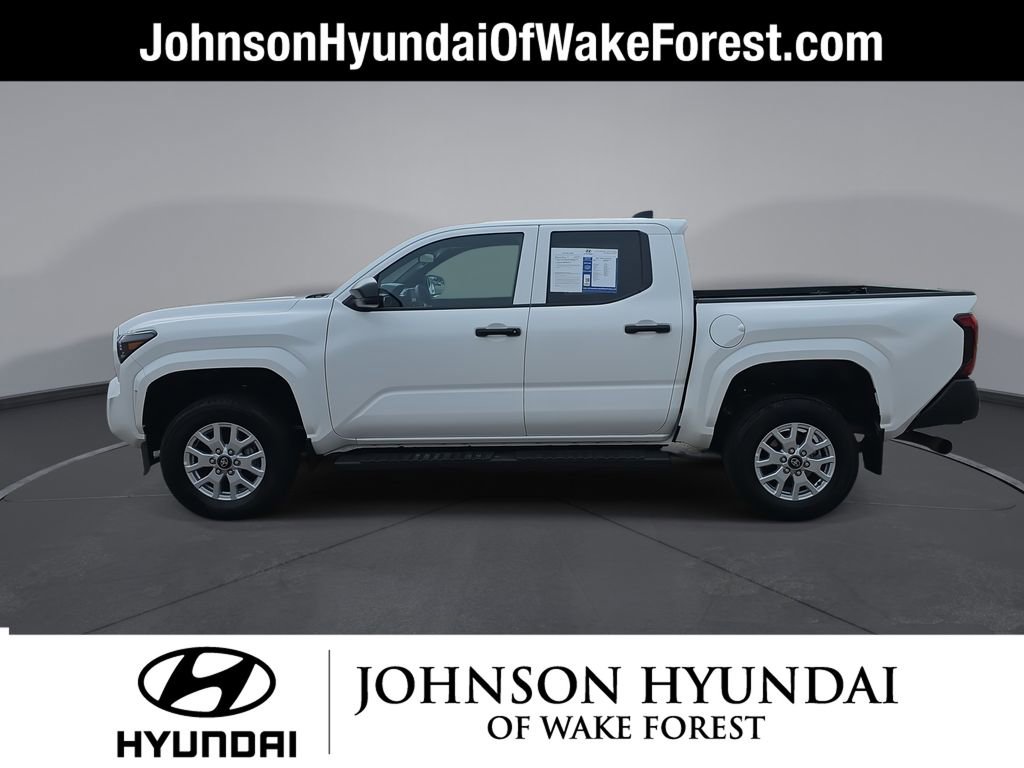 Used 2024 Toyota Tacoma SR image 18