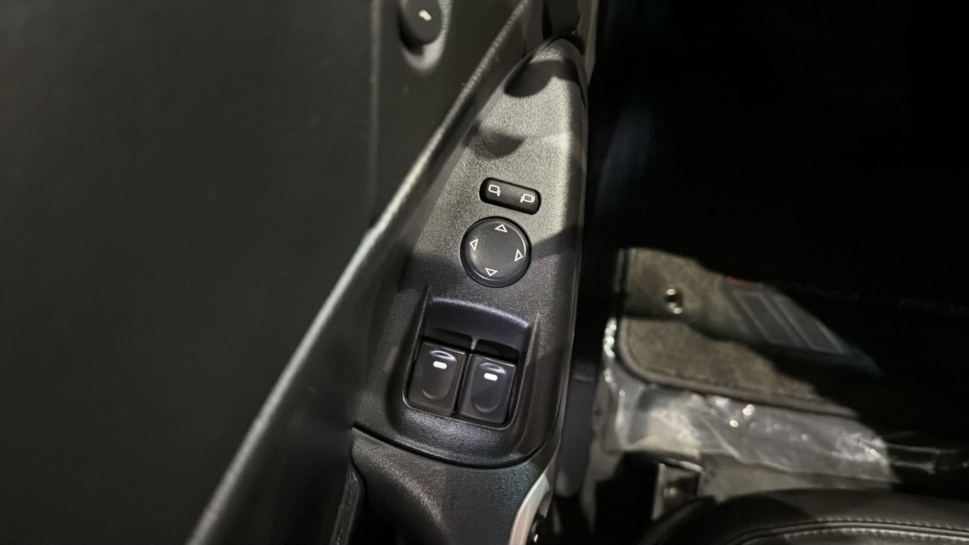 Used 2011 Chevrolet Corvette Grand Sport w/ Preferred Equipment Group RWD image 19