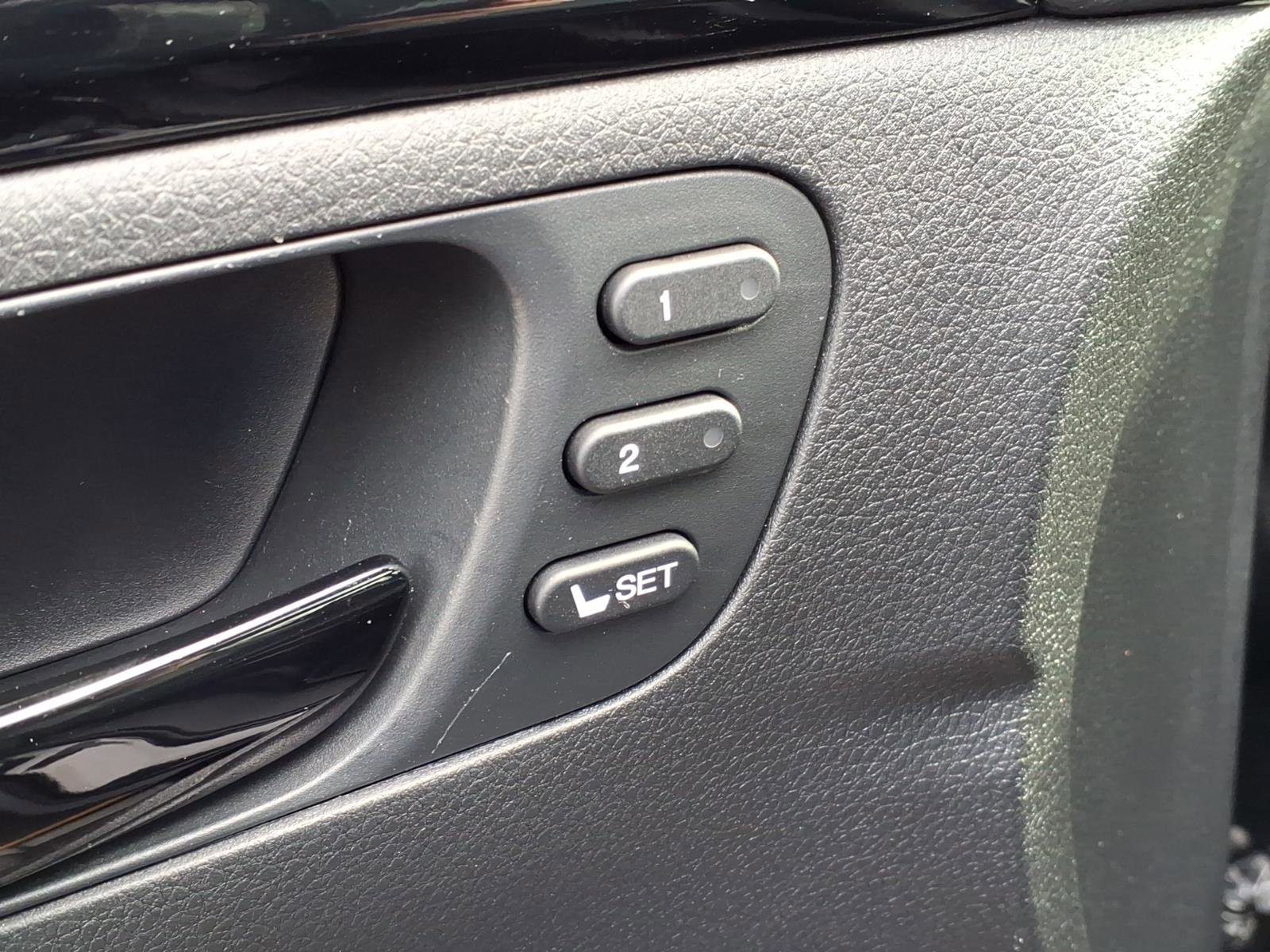 Certified 2024 Honda Passport Black Edition image 5