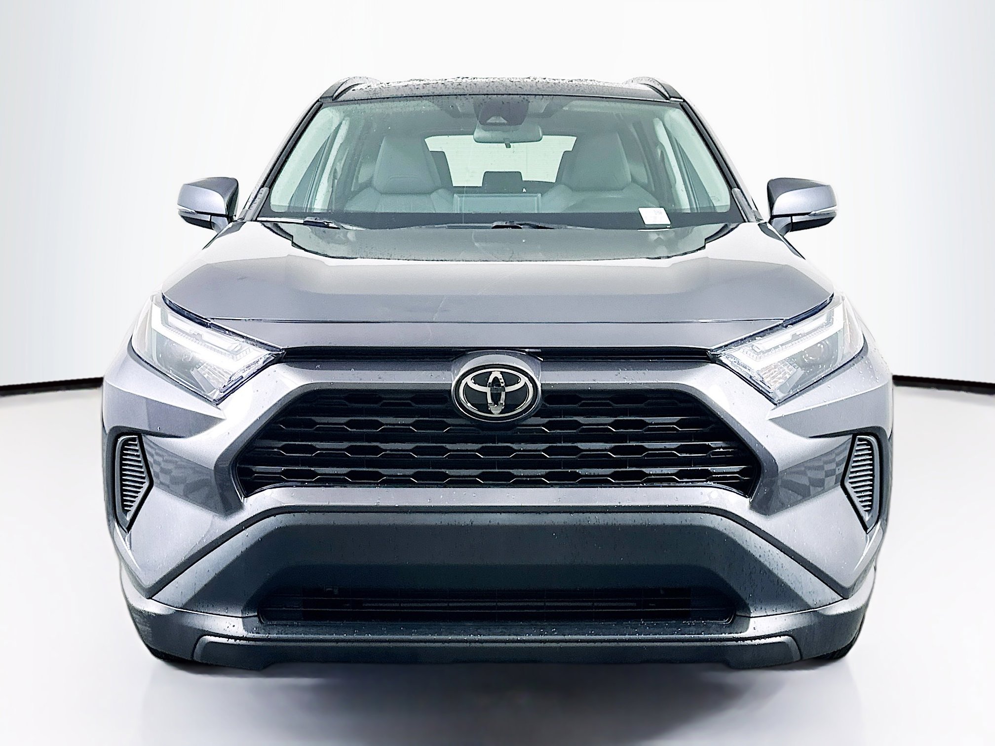 Used 2023 Toyota RAV4 XLE image 2