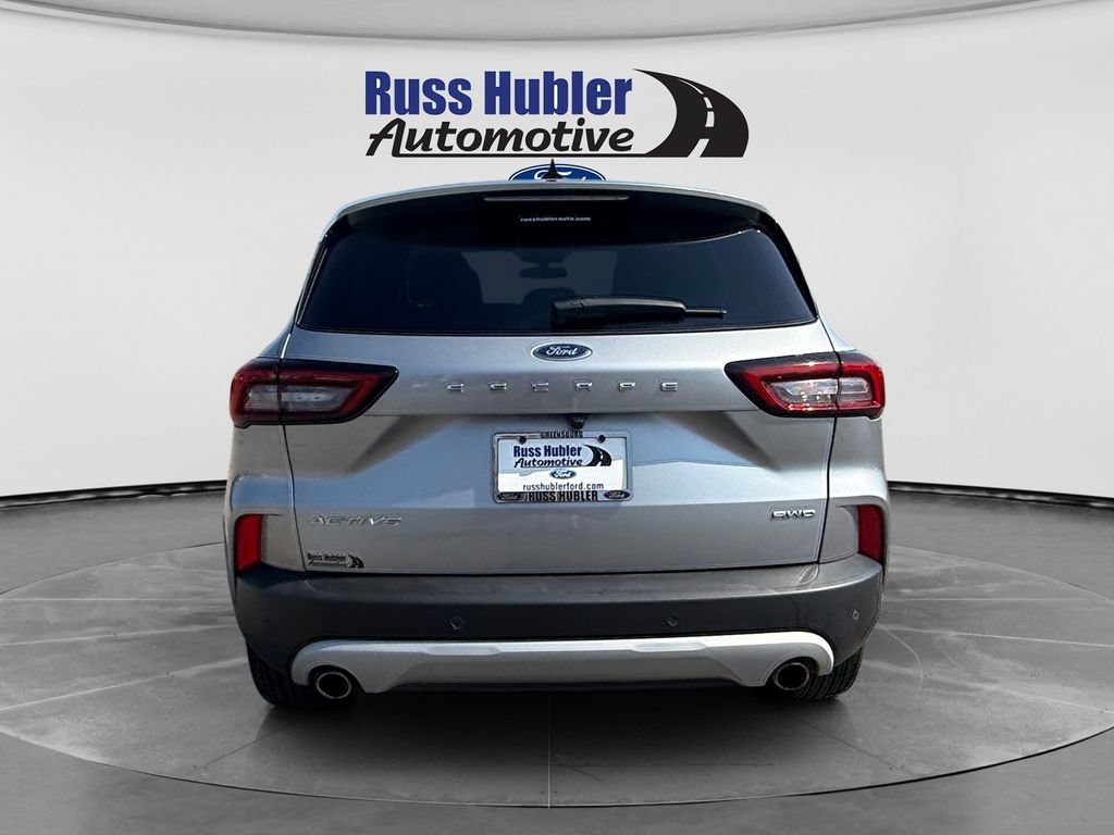 Used 2023 Ford Escape Active w/ Tech Pack #2 AWD/4WD image 4