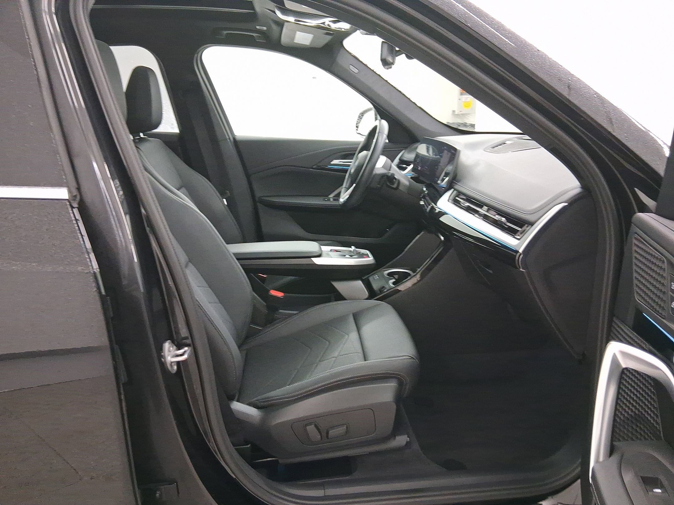 Used 2023 BMW X1 xDrive28i w/ Convenience Package image 31