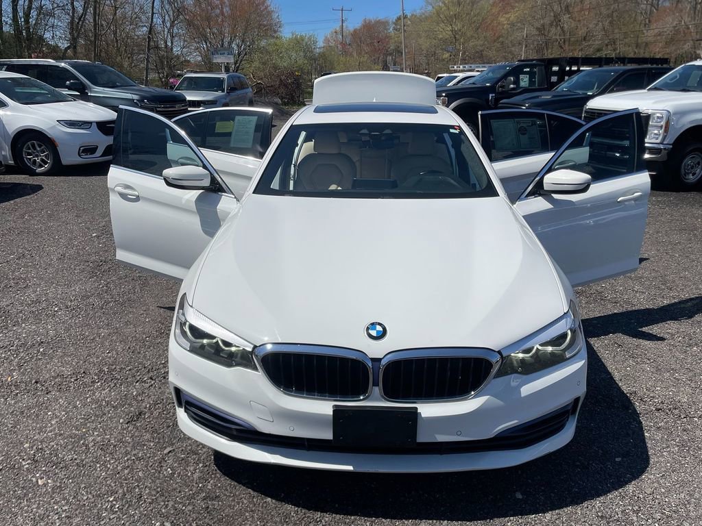 Used 2020 BMW 530i xDrive w/ Convenience Package AWD/4WD image 30