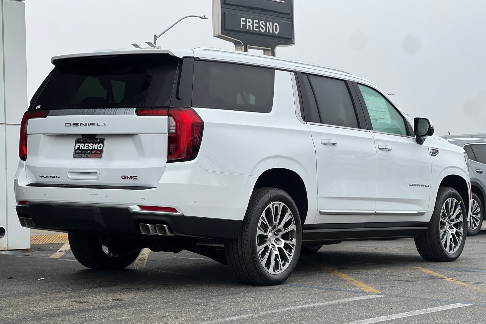 New 2026 GMC Yukon XL Denali w/ Denali Reserve Package image 5