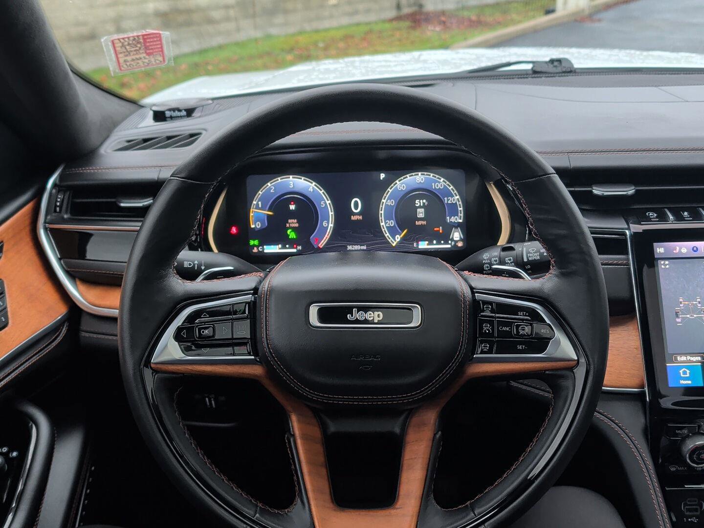 Used 2023 Jeep Grand Cherokee L Summit image 21