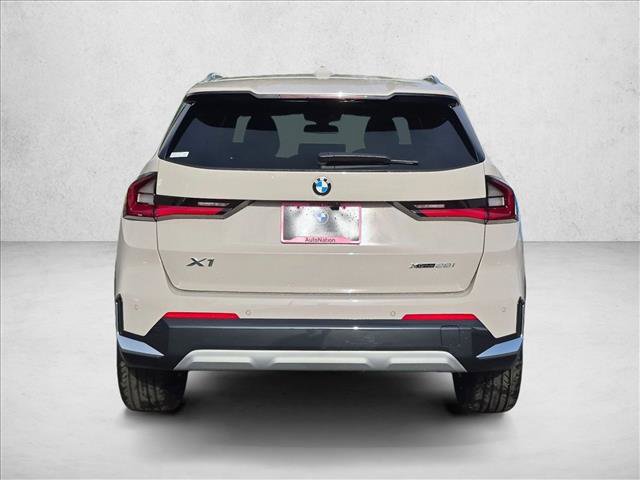 New 2026 BMW X1 xDrive28i w/ Technology Package AWD/4WD image 8