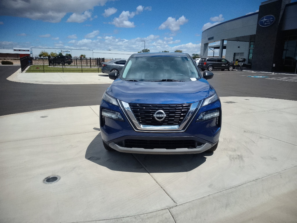 Used 2023 Nissan Rogue S AWD/4WD image 8