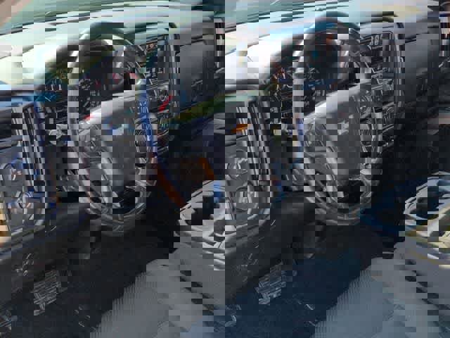 Used 2018 Chevrolet Silverado 1500 LT w/ All Star Edition image 10