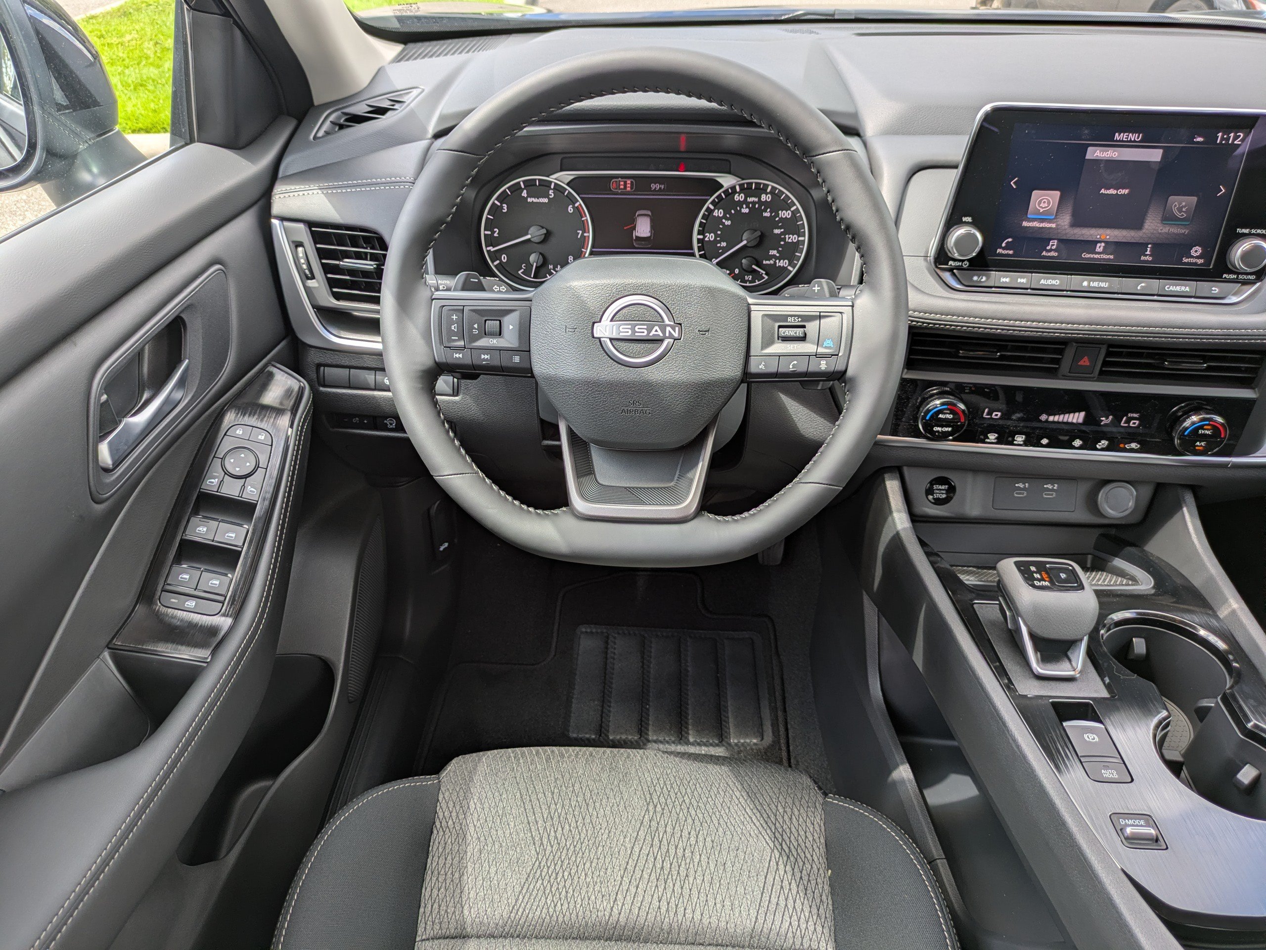 New 2026 Nissan Rogue SV FWD image 18
