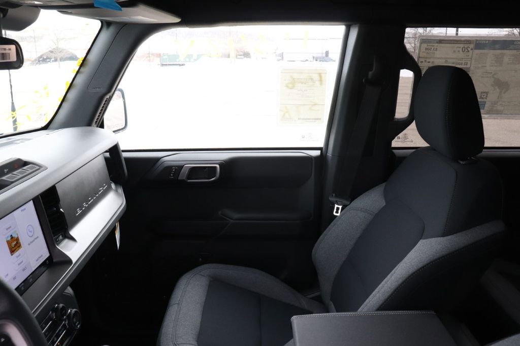 New 2025 Ford Bronco Big Bend image 14