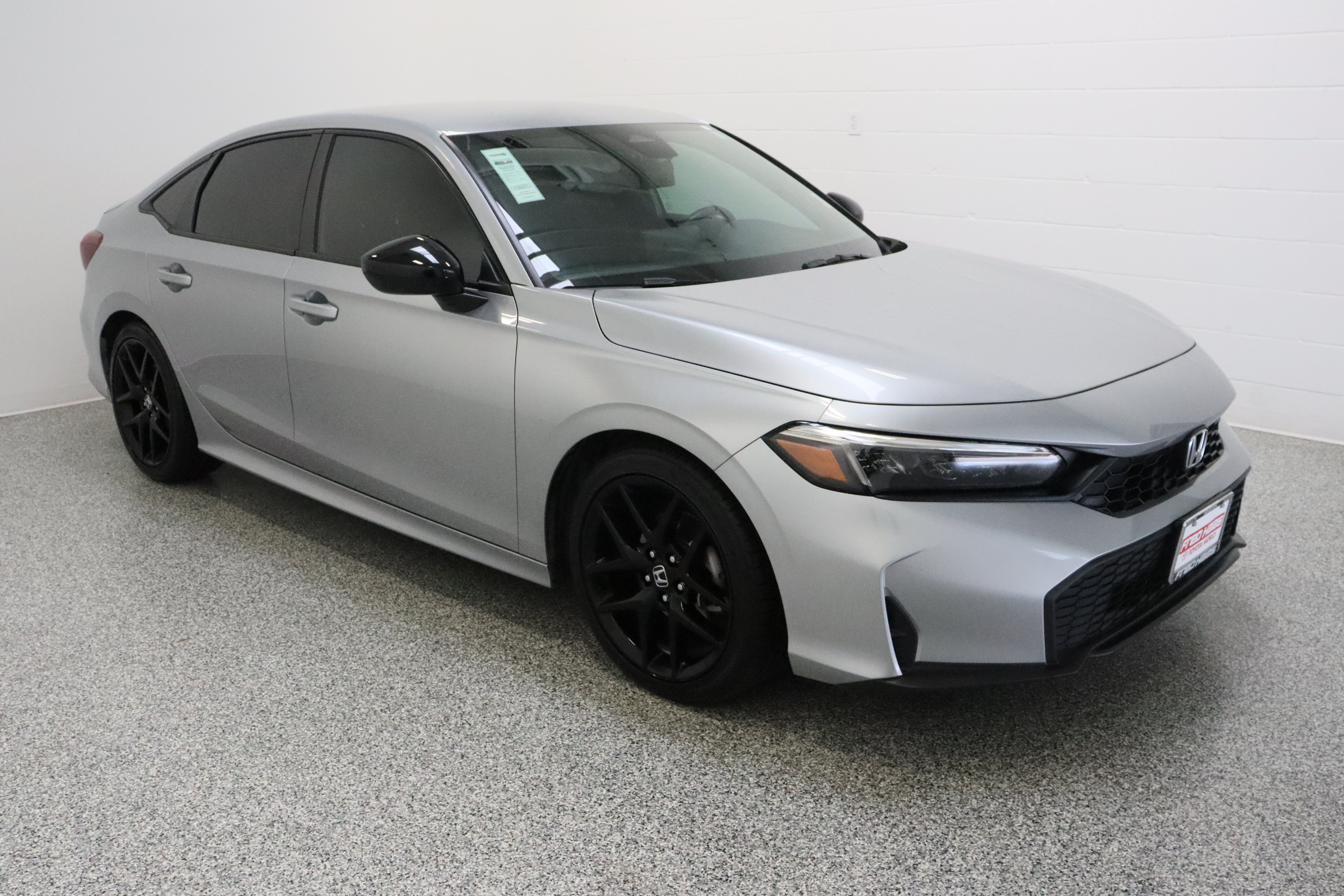 Used 2025 Honda Civic Sport image 4