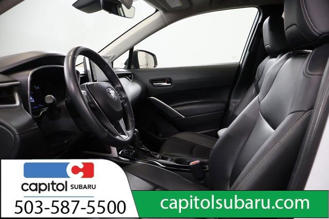 Used 2022 Toyota Corolla Cross XLE image 13