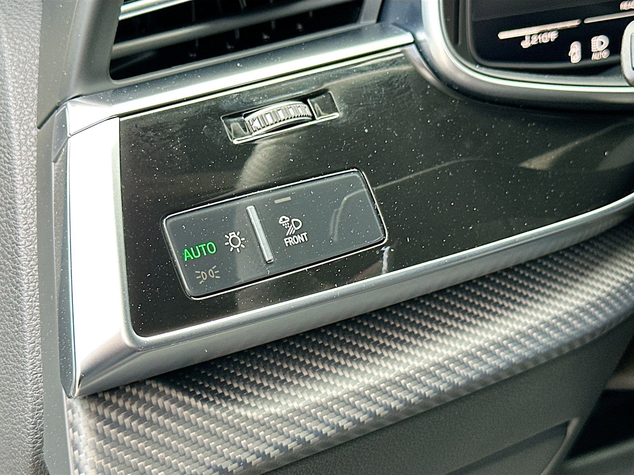 Used 2024 Audi RS Q8 w/ Black Optic Package AWD/4WD image 10