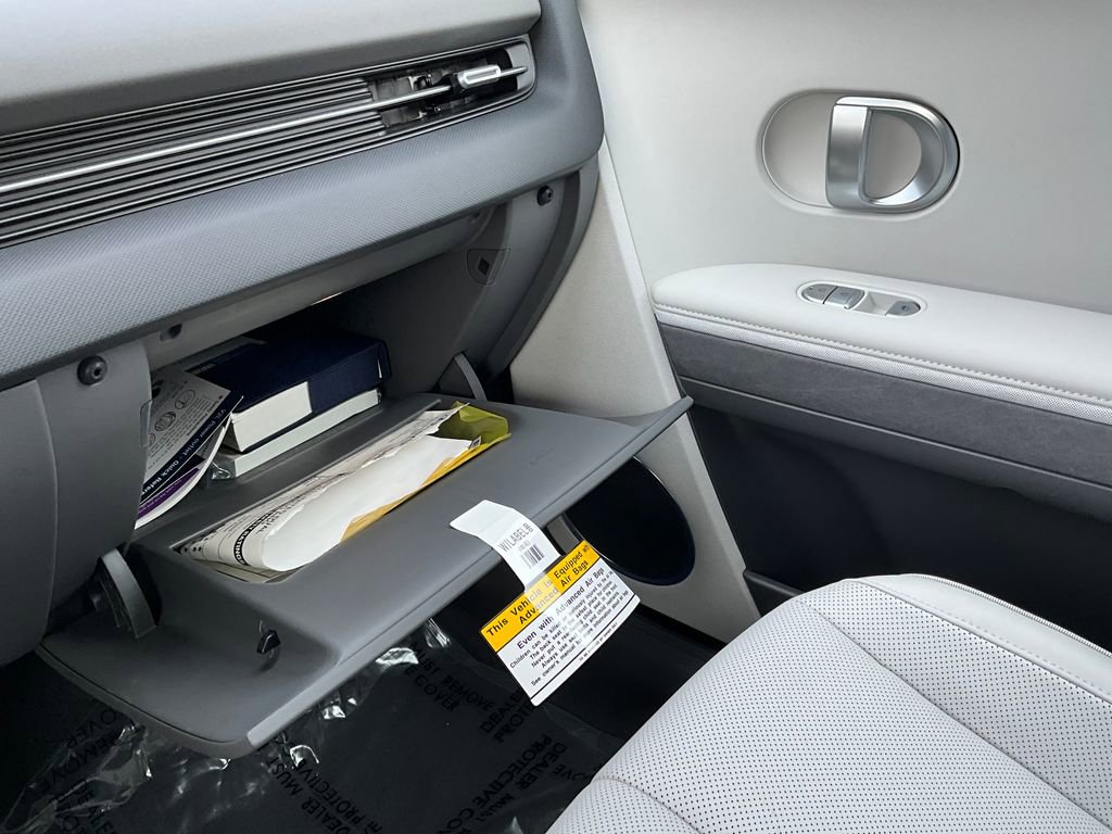 Used 2024 Hyundai Ioniq 5 Limited image 44