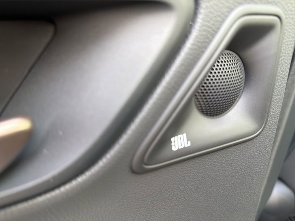 New 2026 Toyota Crown Signia image 8