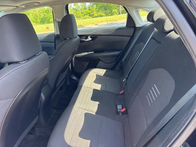 Used 2019 Kia Forte S w/ S Premium Package FWD image 13