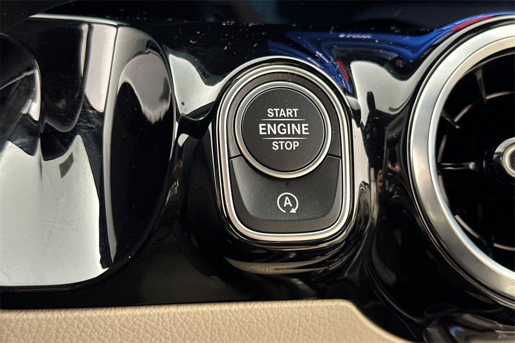 Certified 2026 Mercedes-Benz GLA 250 image 25