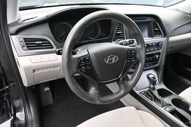 Used 2017 Hyundai Sonata Sport w/ Cargo Package FWD image 23