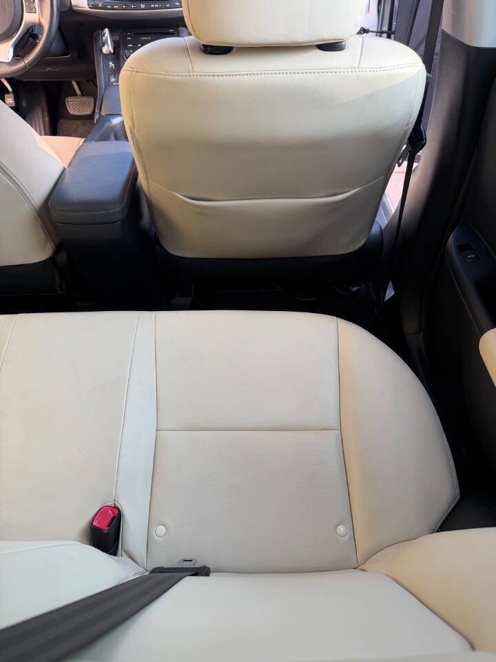 Used 2012 Lexus CT 200h Premium w/ Premium Audio Pkg image 17