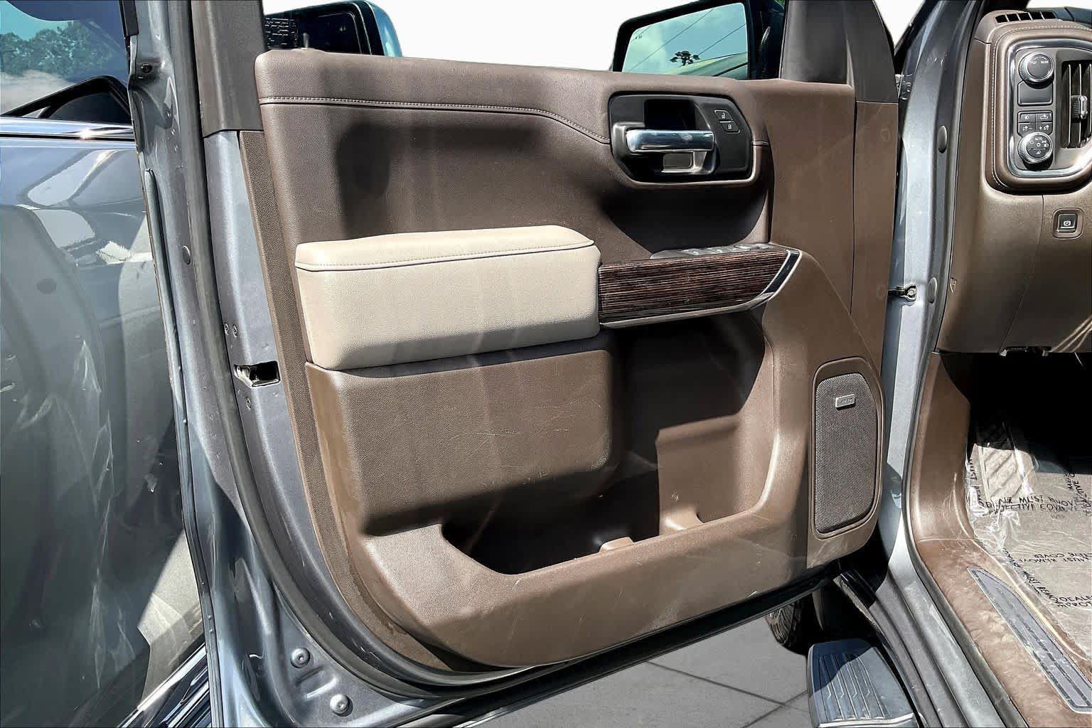 Used 2020 GMC Sierra 1500 Elevation w/ Elevation Value Package RWD image 22