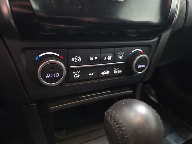 Used 2020 Acura ILX image 23