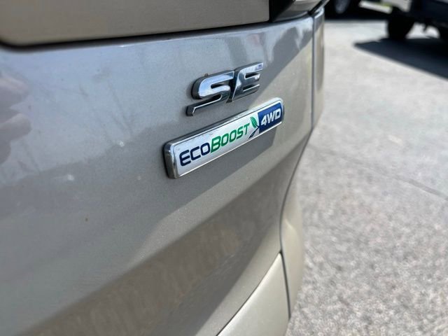 Used 2018 Ford Escape SE w/ SE Sync 3 Package image 4