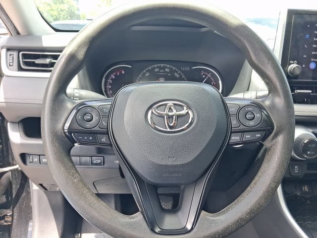 Used 2023 Toyota RAV4 XLE w/ Convenience Package FWD image 15