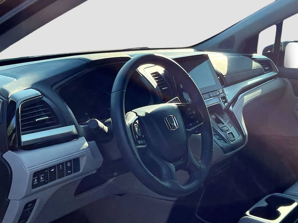 Used 2023 Honda Odyssey Touring image 9