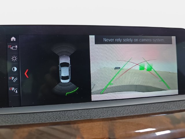 Used 2018 BMW 340i xDrive Sedan AWD/4WD image 23