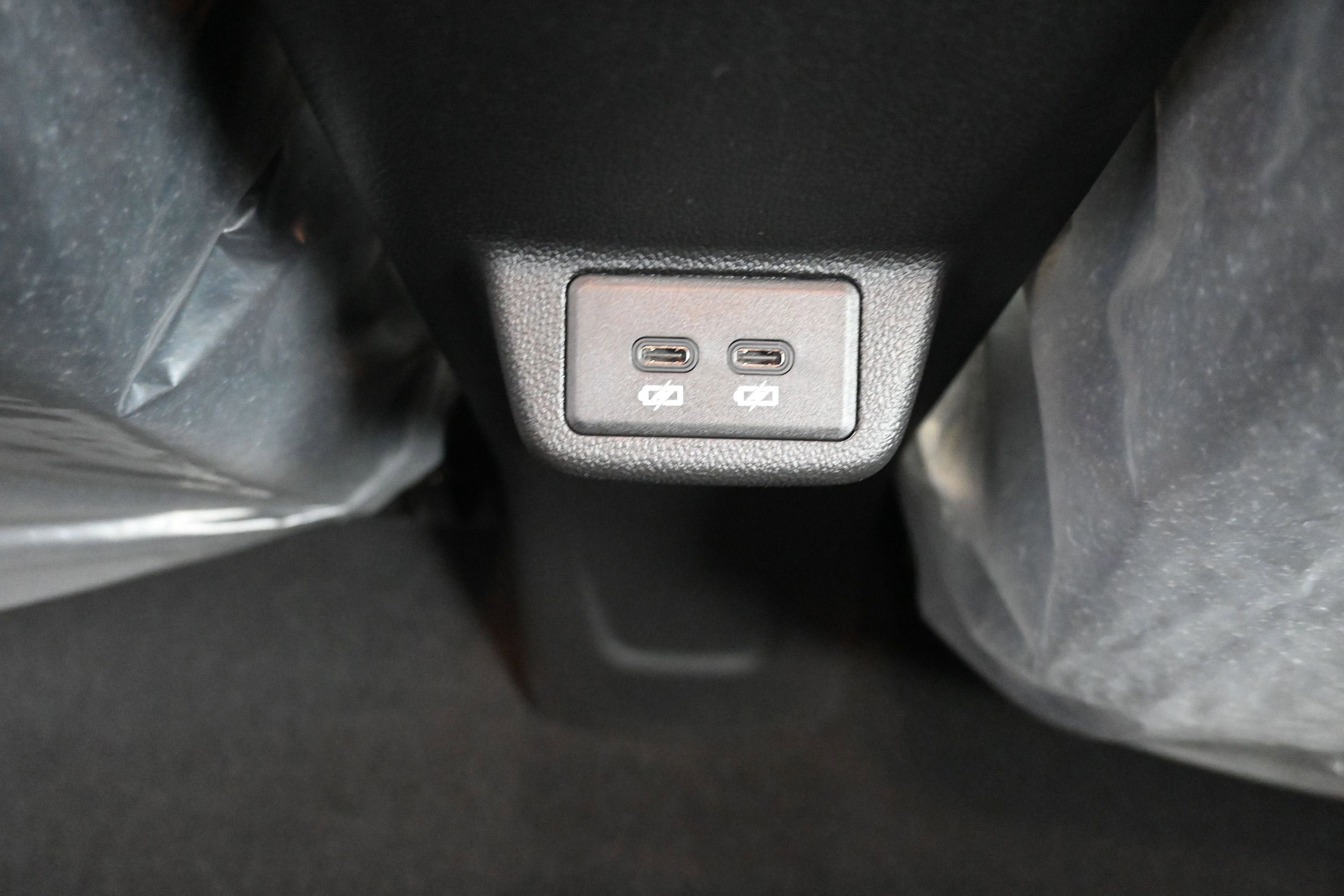 New 2027 Chevrolet Bolt RS FWD image 22