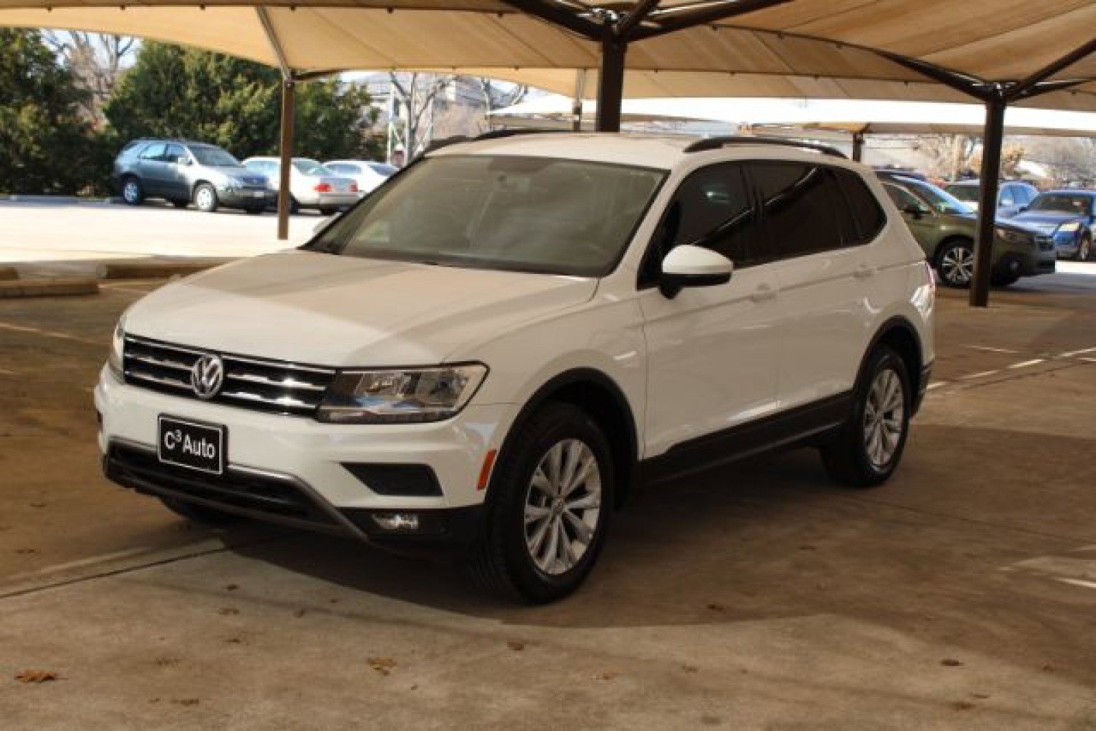 Used 2018 Volkswagen Tiguan S w/ Front Fog Lights Package image 4