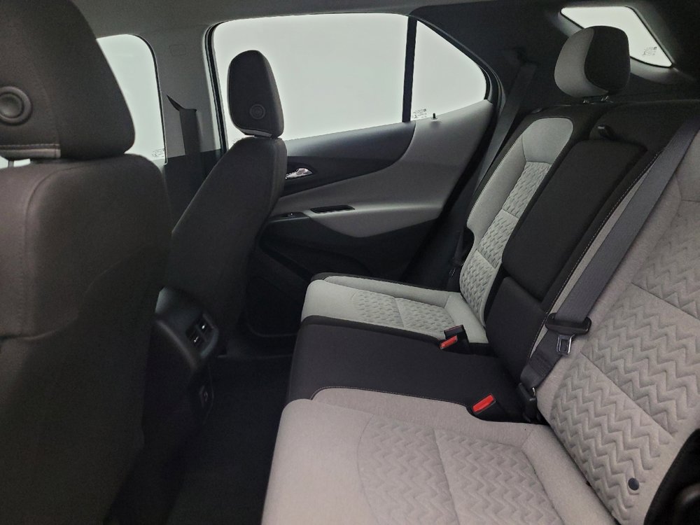 Used 2022 Chevrolet Equinox LS FWD image 18