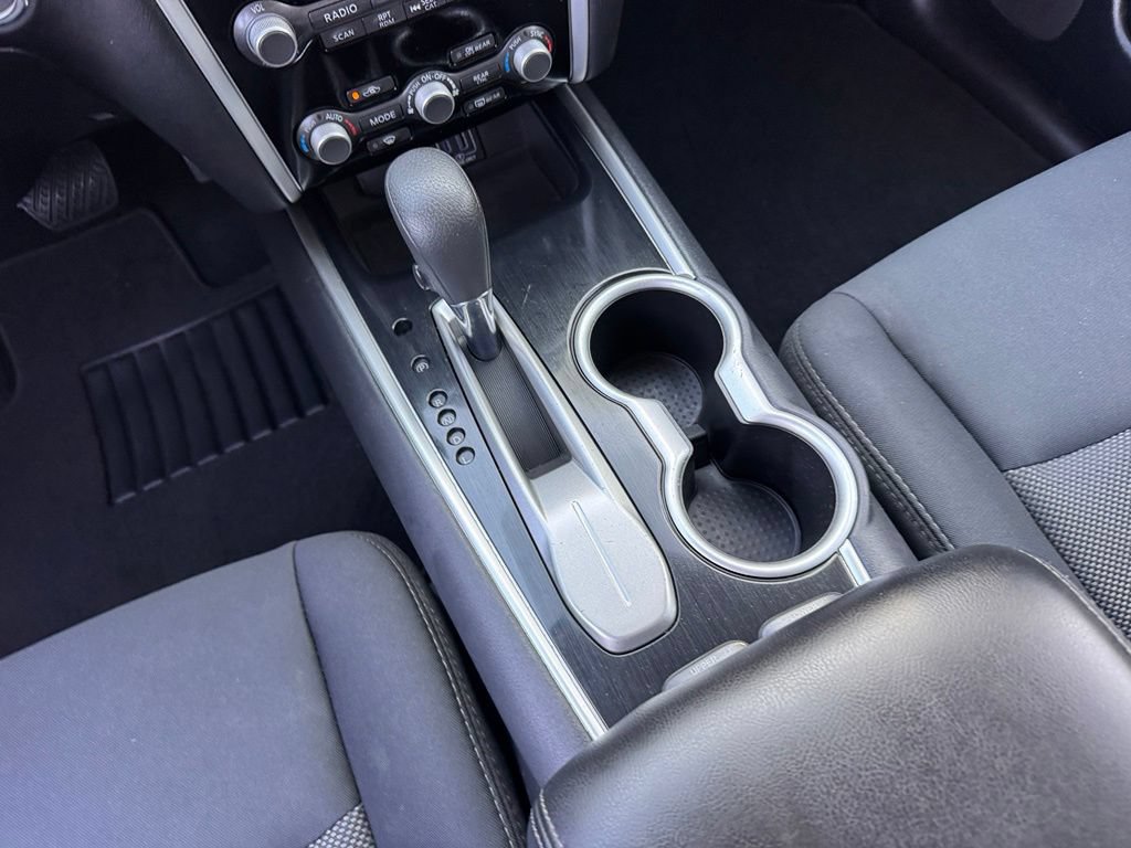 Certified 2019 Nissan Pathfinder S FWD image 17