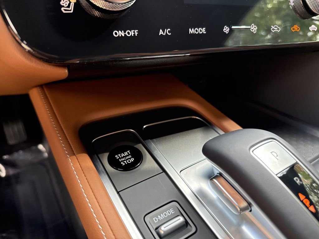 New 2026 INFINITI QX60 Autograph w/ Dark Cargo Package AWD/4WD image 14