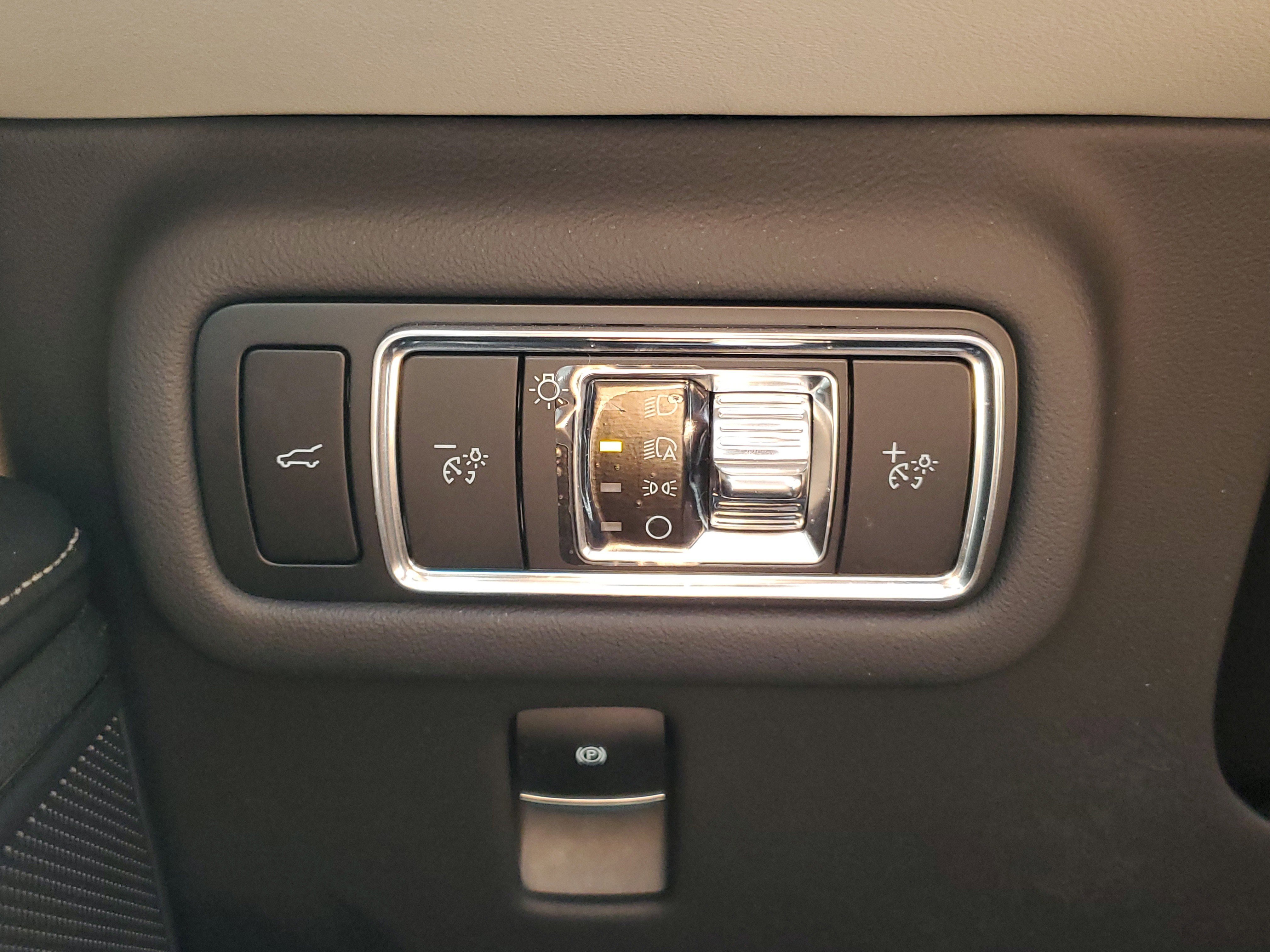 Used 2024 Lincoln Nautilus Reserve image 26