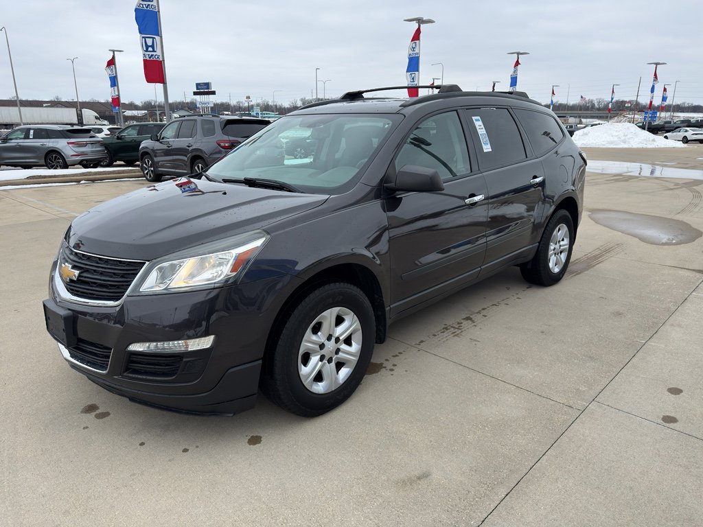 Used 2017 Chevrolet Traverse LS