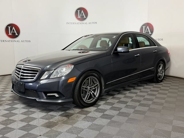Used 2010 Mercedes-Benz E 350 4MATIC Sedan image 3