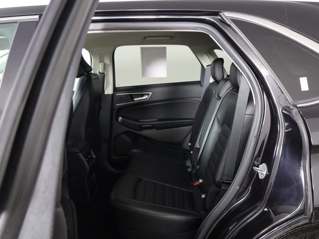 Used 2023 Ford Edge SEL w/ Convenience Package image 29