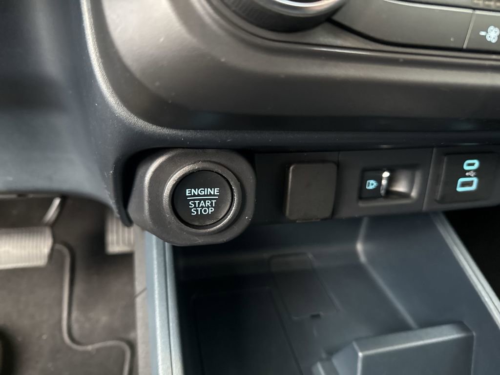 Certified 2023 Ford Maverick Tremor w/ Tremor Off-Road Package image 29