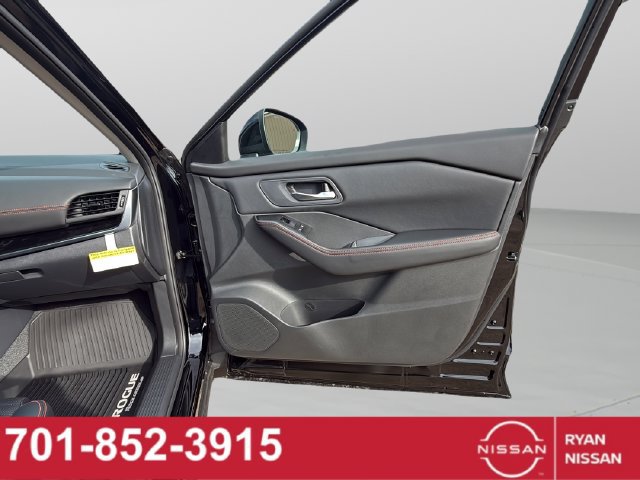 New 2026 Nissan Rogue SV AWD/4WD image 22