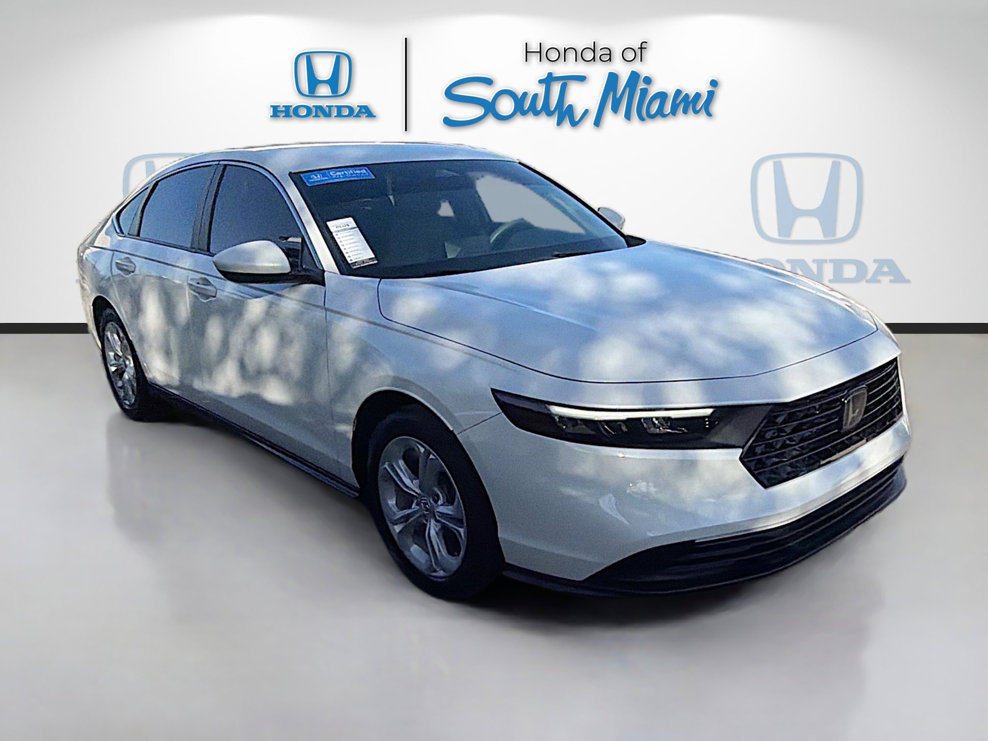 Certified 2023 Honda Accord LX image 1