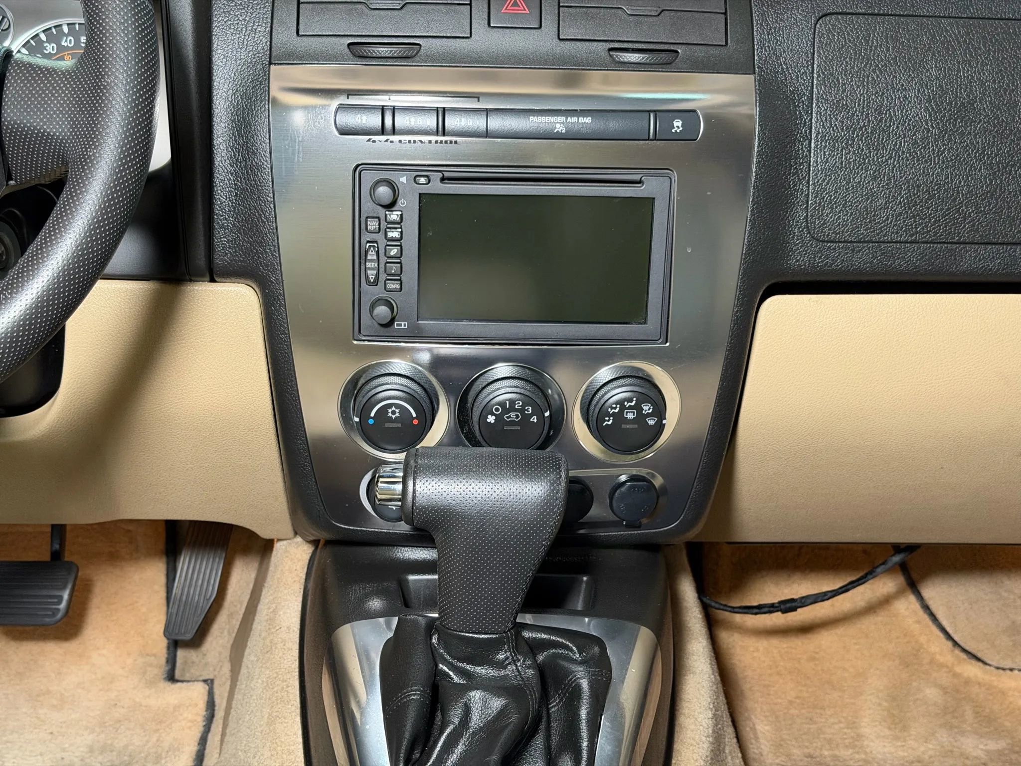 Used 2007 HUMMER H3 image 18