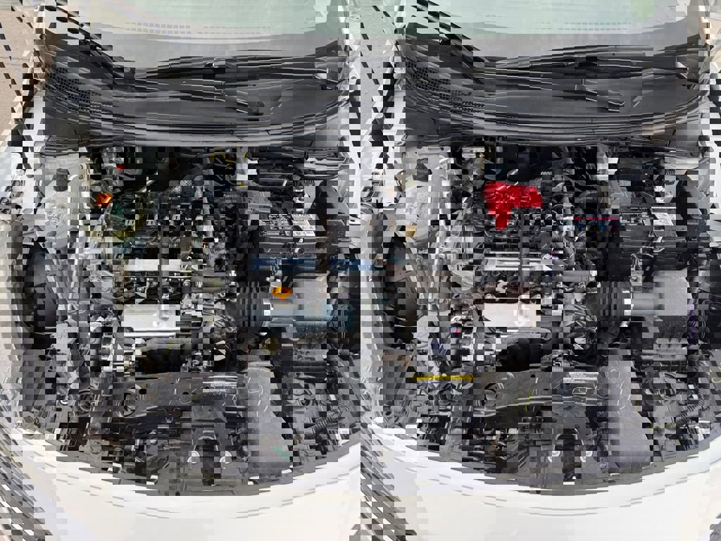 Used 2025 Nissan Versa SV w/ Trunk Package image 21