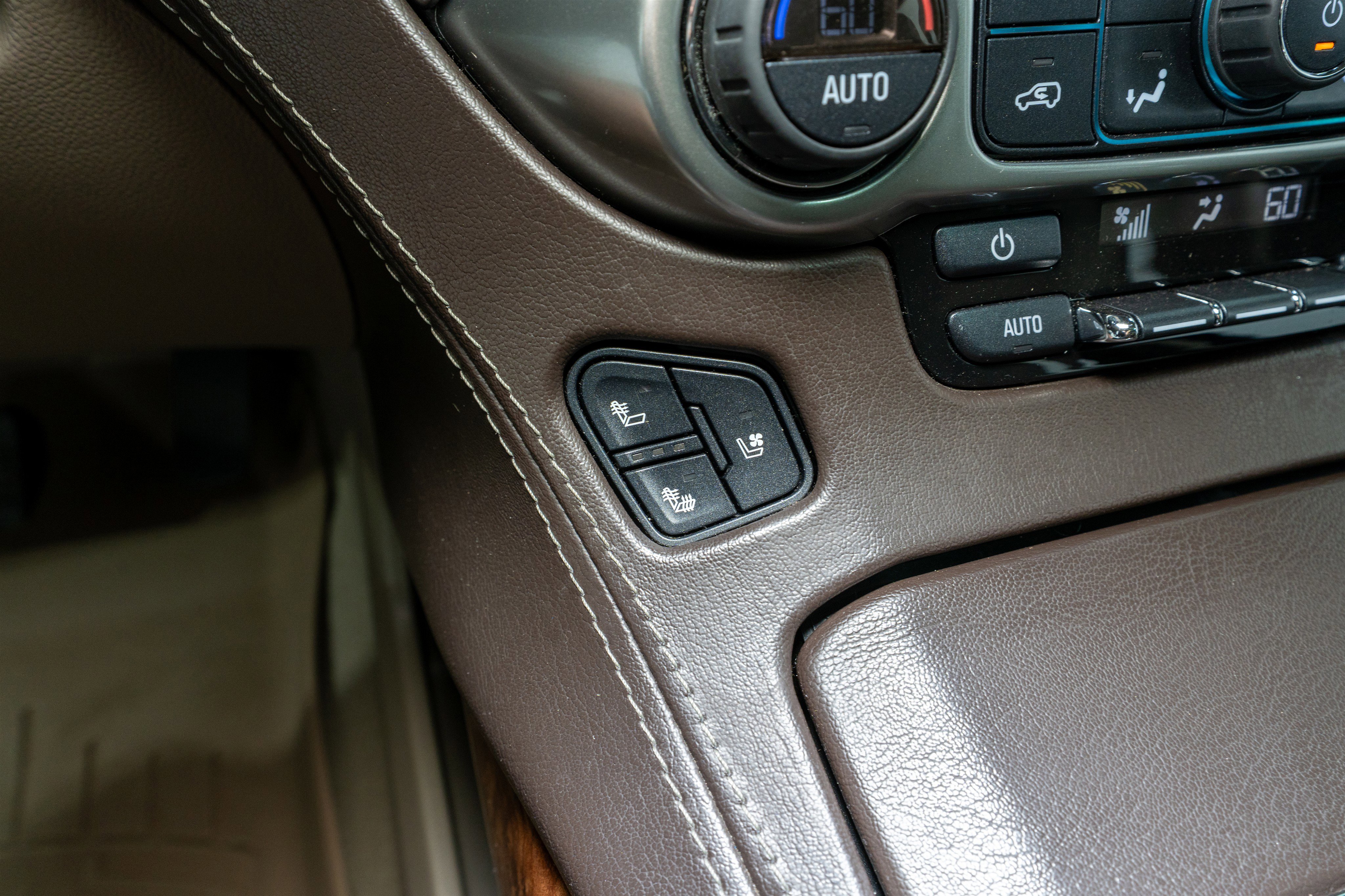 Used 2019 Chevrolet Tahoe Premier w/ Max Trailering Package image 25