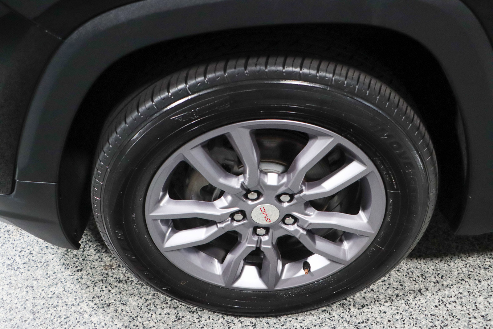 Used 2023 GMC Terrain SLT image 11