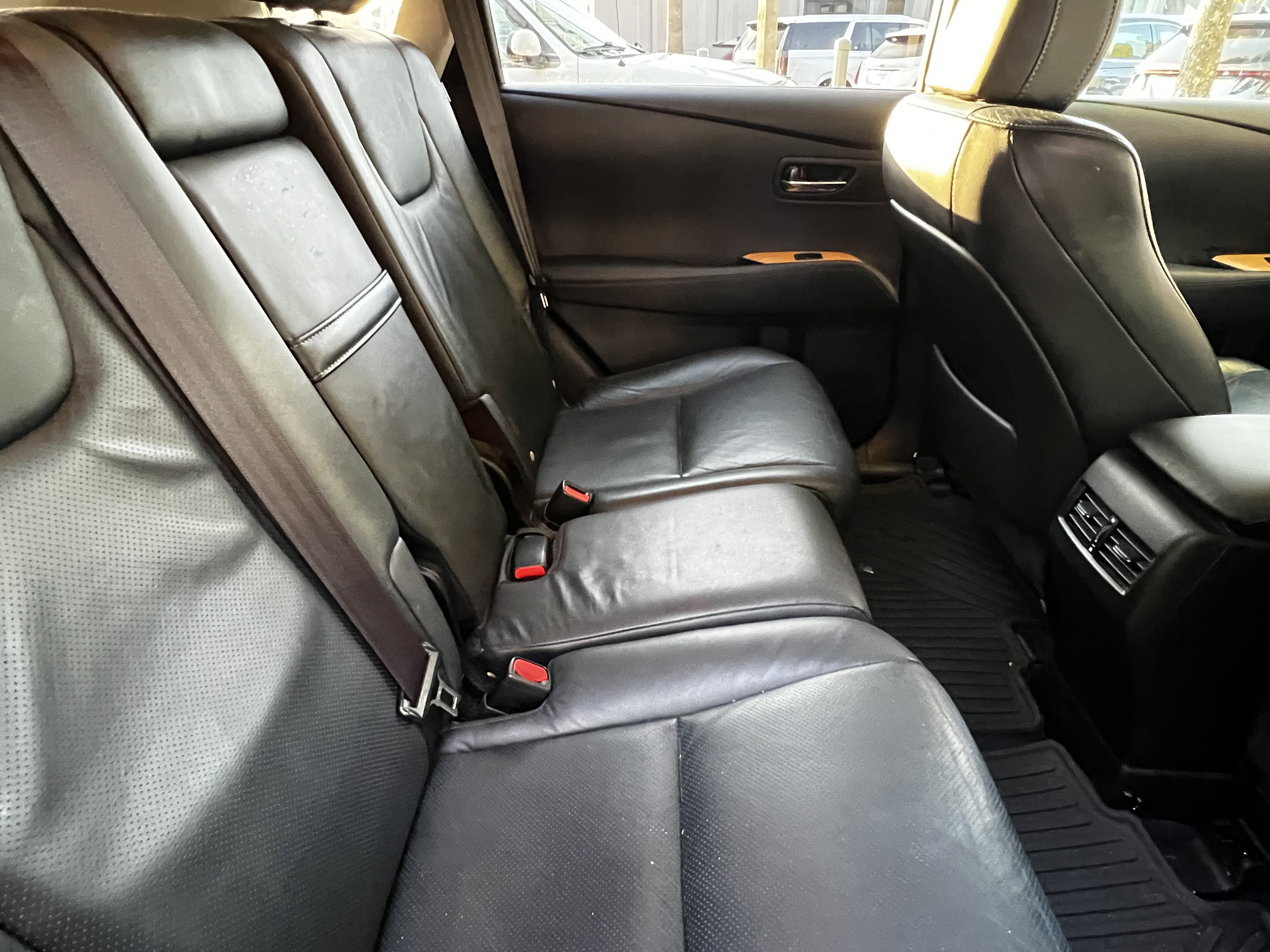 Used 2015 Lexus RX 450h AWD image 41