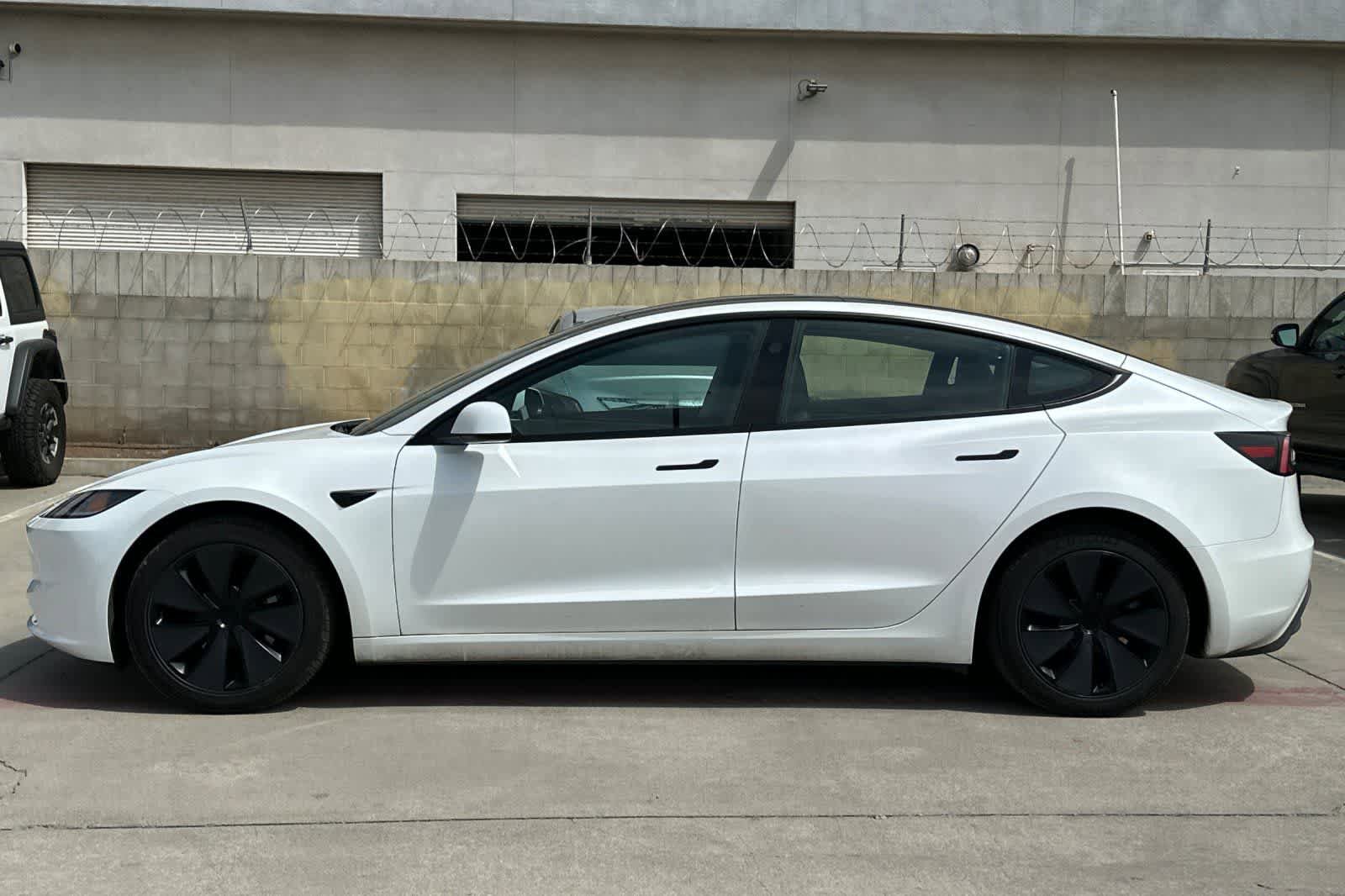 Used 2025 Tesla Model 3 Long Range RWD image 6