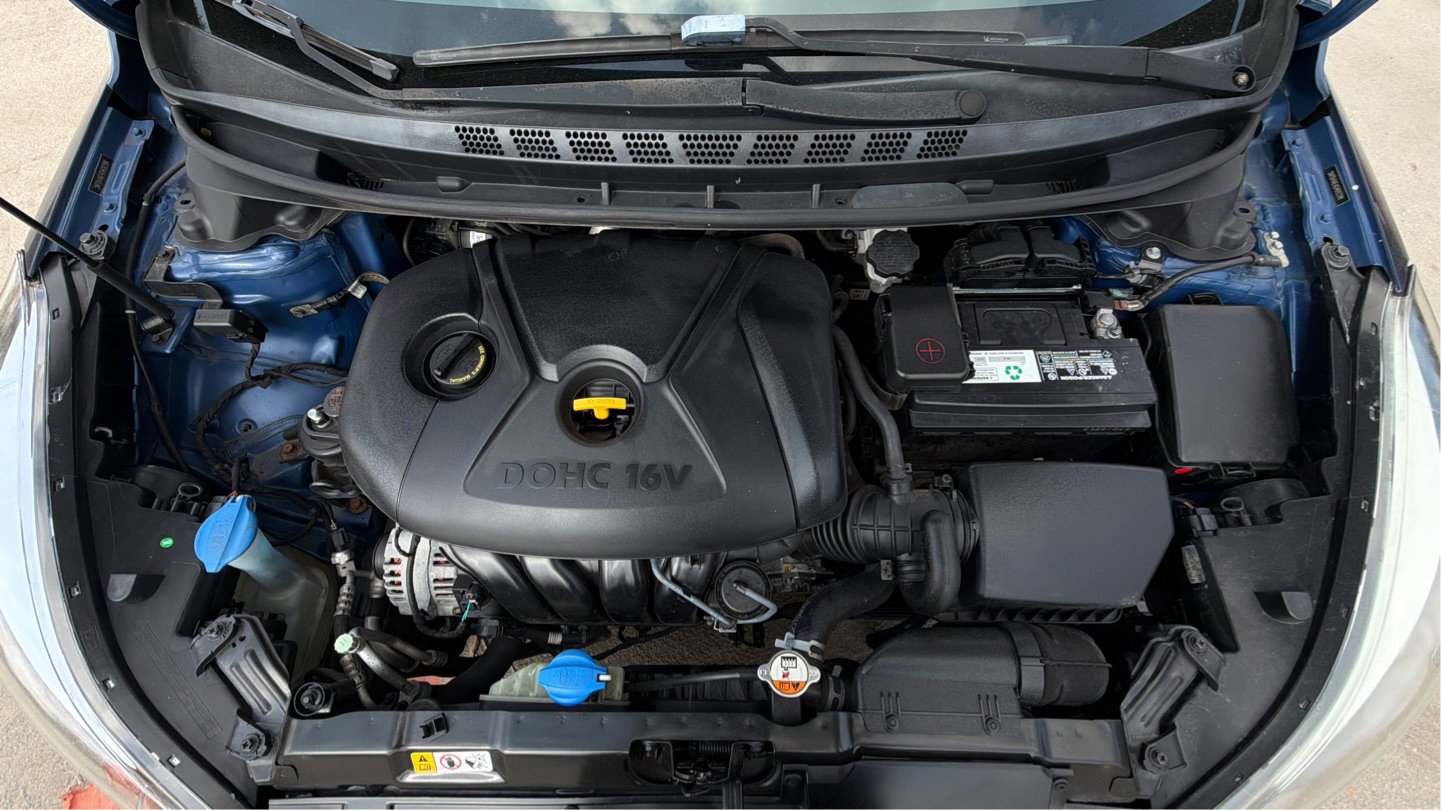 Used 2016 Hyundai Elantra SE FWD image 9
