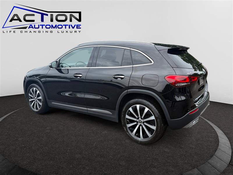 Used 2022 Mercedes-Benz GLA 250 4MATIC w/ Premium Package Lite image 6